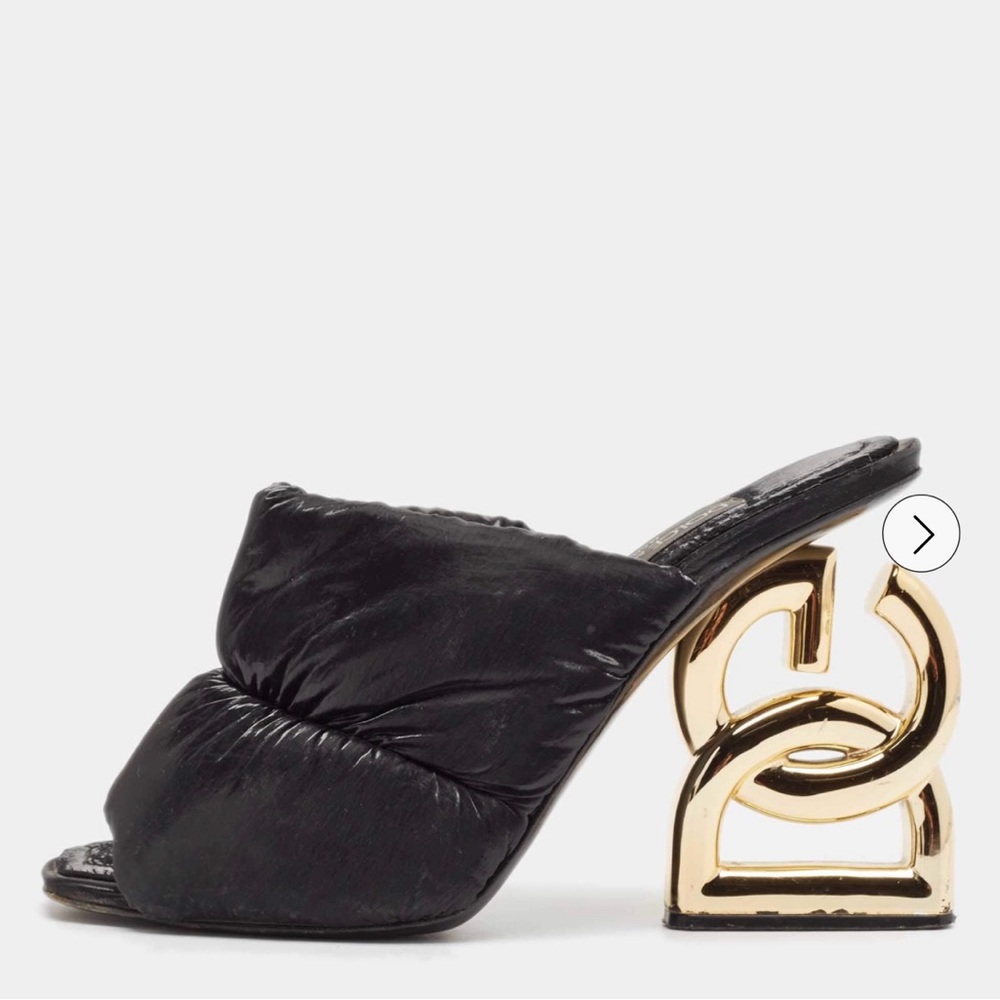 NWOT Dolce & Gabbana puffy heels